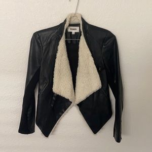 BB Dakota Leather jacket. Size small, minimal wear